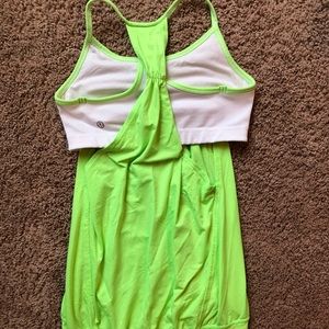 Lululemon size 4 tank/bra